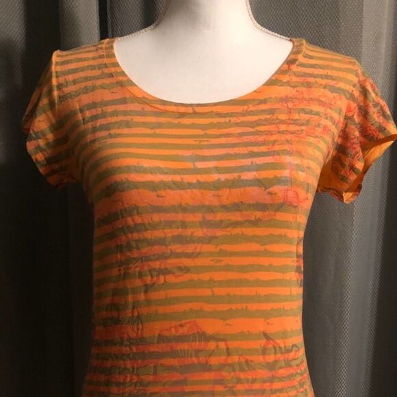 ⭐️3 for $10⭐️ The North Face Orange Floral Striped Tee - Picture 8 of 8